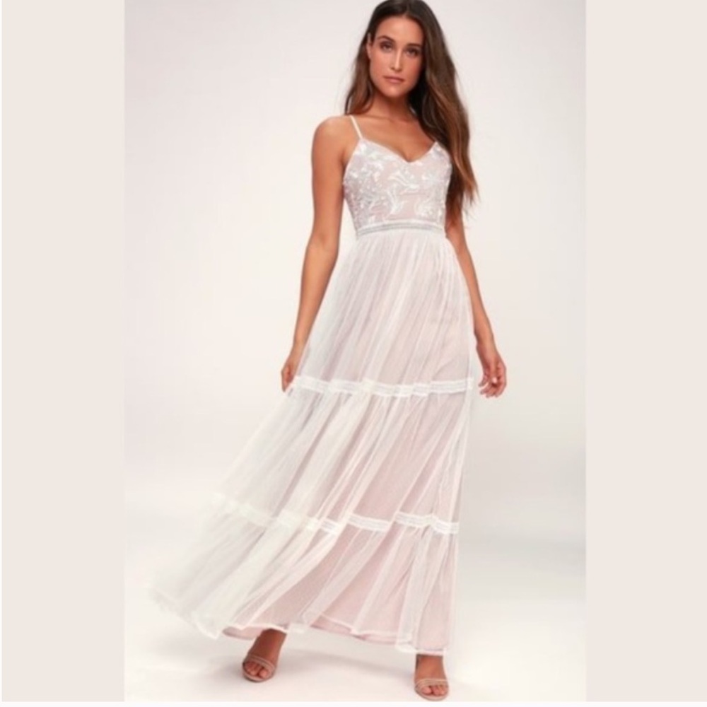 Lulu's White Lace & Tulle Maxi Dress